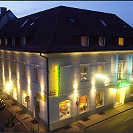 Hotel Geyer Klagenfurt am Woerthersee Exterior photo